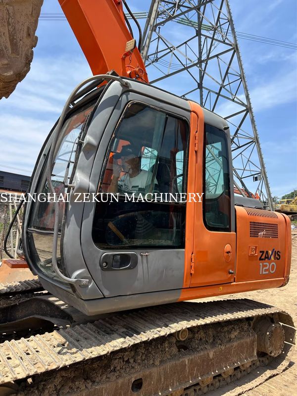 Hitachi ZX120-6 Ekskavatörü İş İhtiyaçları için 14165 saat Yakıt Tankı Kapasitesi 240 L Hidrolik Basınç 34.3 MPa