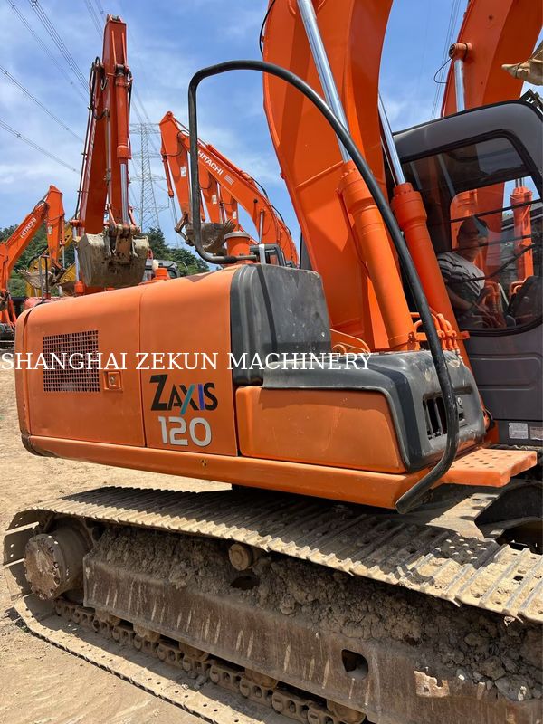 Hitachi ZX120-6 Ekskavatörü İş İhtiyaçları için 14165 saat Yakıt Tankı Kapasitesi 240 L Hidrolik Basınç 34.3 MPa