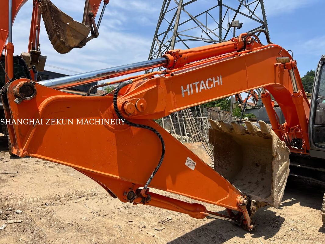 Hitachi ZX120-6 Ekskavatörü İş İhtiyaçları için 14165 saat Yakıt Tankı Kapasitesi 240 L Hidrolik Basınç 34.3 MPa