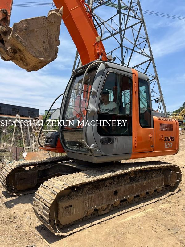 Hitachi ZX120-6 Ekskavatörü İş İhtiyaçları için 14165 saat Yakıt Tankı Kapasitesi 240 L Hidrolik Basınç 34.3 MPa