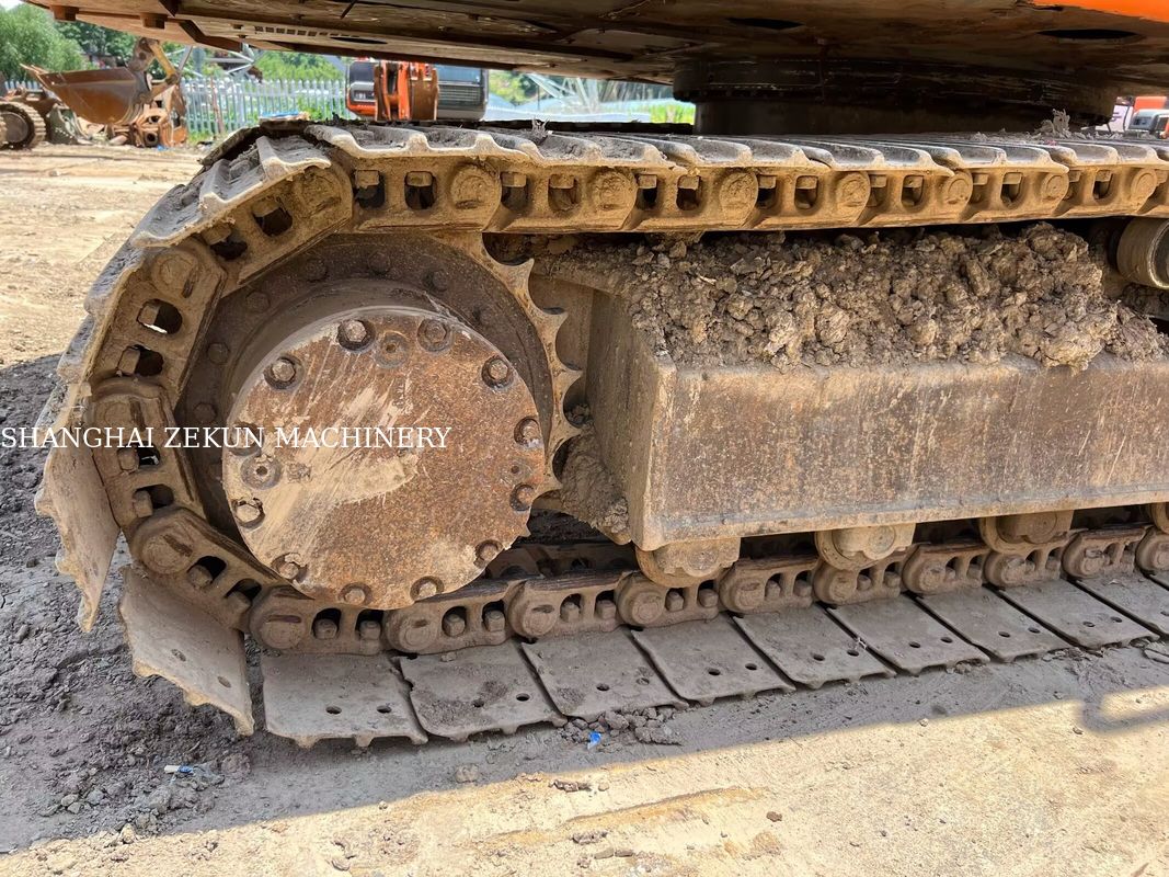 Hitachi ZX120-6 Ekskavatörü İş İhtiyaçları için 14165 saat Yakıt Tankı Kapasitesi 240 L Hidrolik Basınç 34.3 MPa