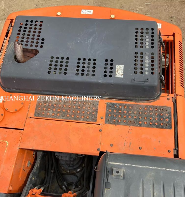 Kullanılmış Hitachi ZX200-3G Ekskavatör, 11050 saatte, Kol Uzunluğu 2.94 M, Bom Uzunluğu 5.7 M