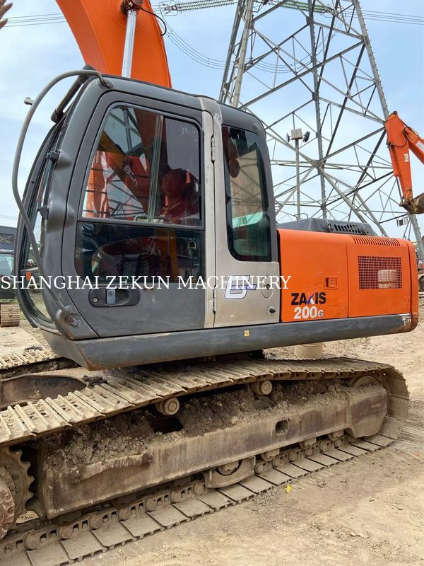 Kullanılmış Hitachi ZX200-3G Ekskavatör, 11050 saatte, Kol Uzunluğu 2.94 M, Bom Uzunluğu 5.7 M