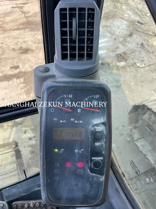 Hitachi ZX200-3G Ekskavatör 11056 saat Seyir Hızı 3,5 / 5,5 km/sa