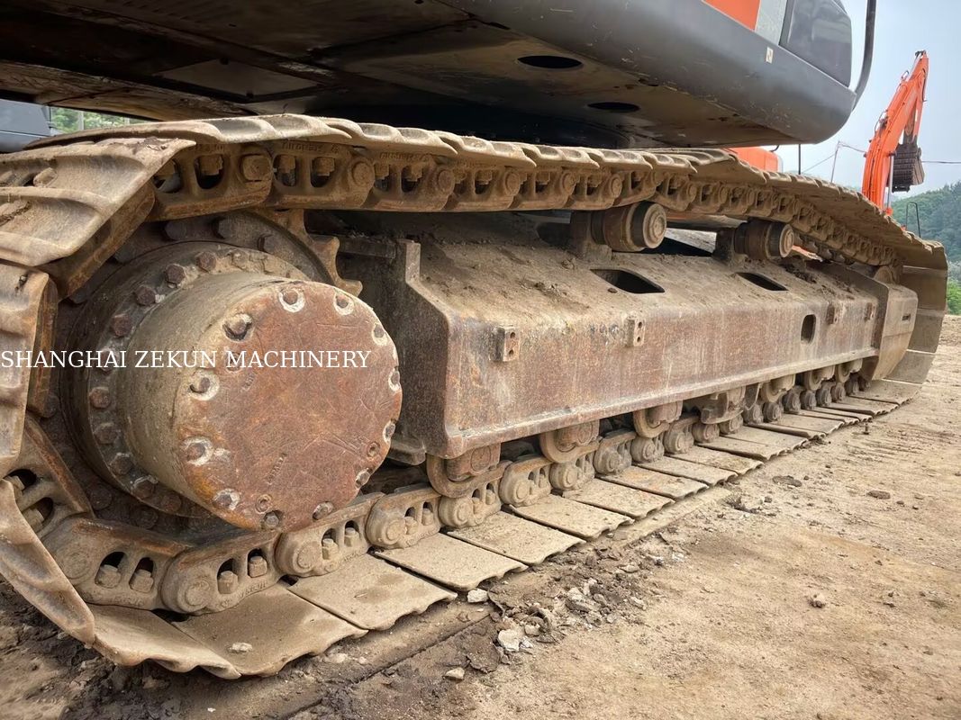 Hitachi ZX200-3G Ekskavatör 10658 saat Kol Uzunluğu 2.94 m Maksimum Kazı Yüksekliği 620 mm