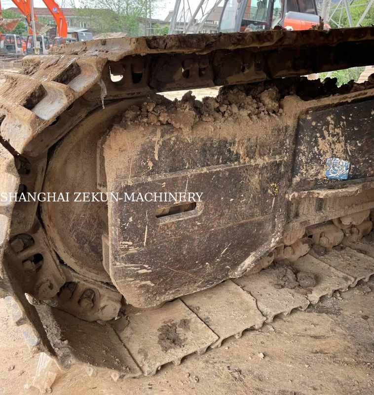 11051 saatlik Hitachi ZX200-3G Ekskavatör, Kepçe Kapasitesi 0,8 – 1,0 M3