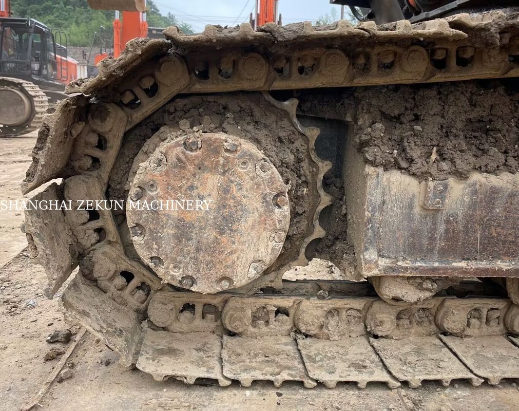 11051 saatlik Hitachi ZX200-3G Ekskavatör, Kepçe Kapasitesi 0,8 – 1,0 M3